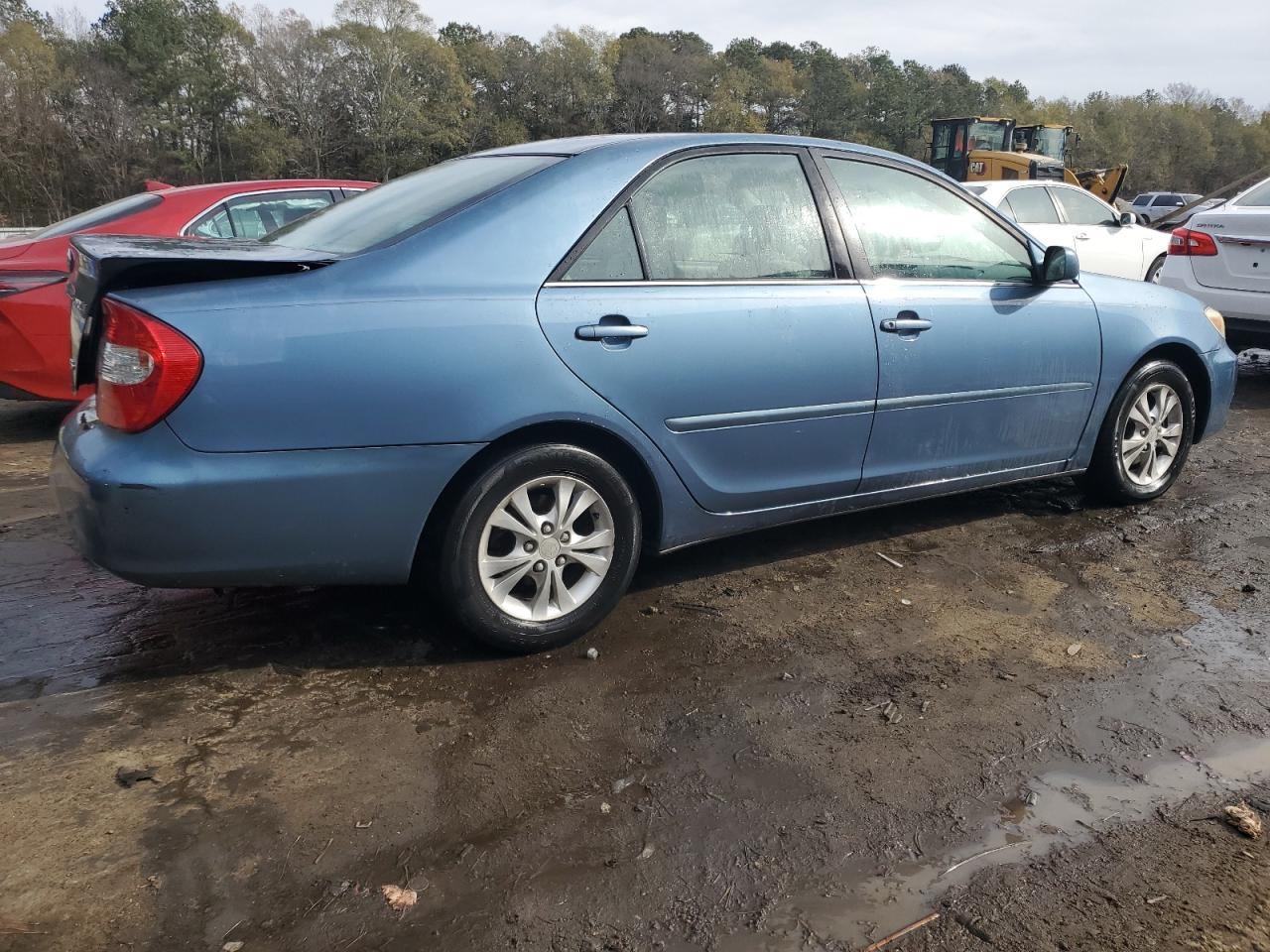 Изображение 3 2004 TOYOTA CAMRY LE 2004 с VIN 4T1BF30K64U567513