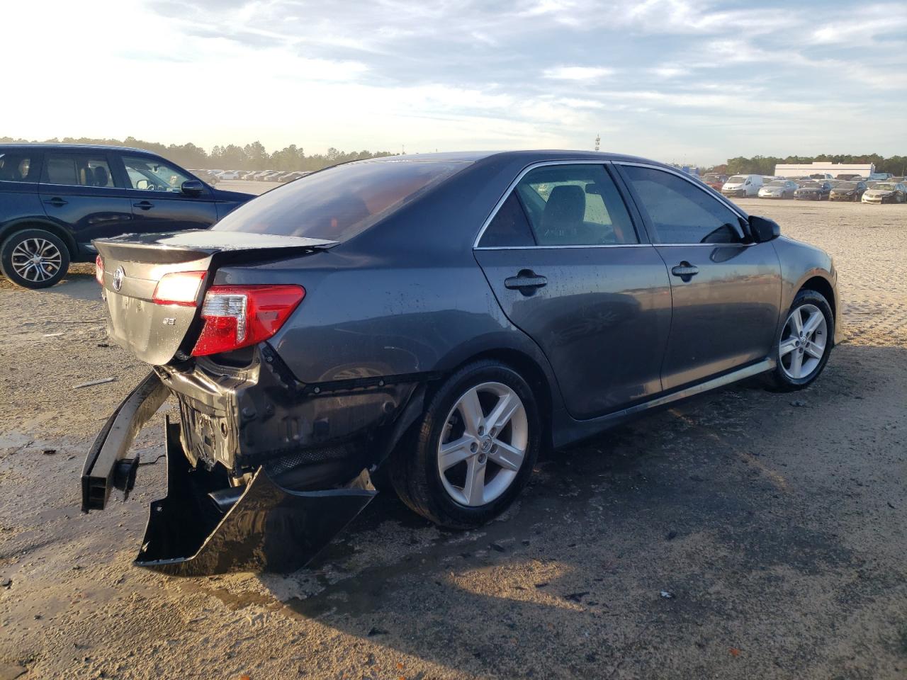 Изображение 3 2013 TOYOTA CAMRY L 2013 с VIN 4T1BF1FK9DU261367