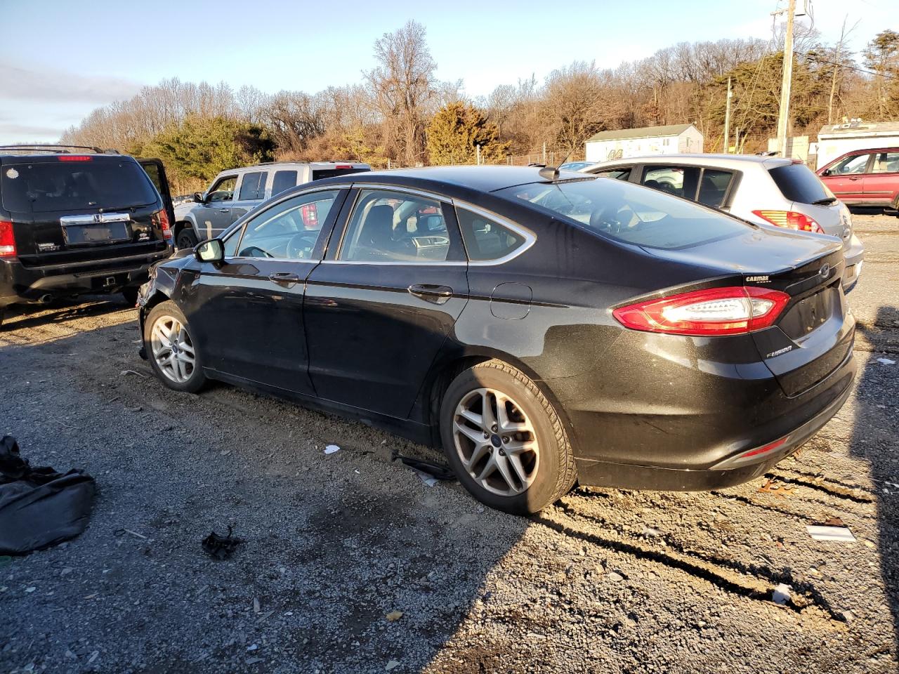 Image 2 of 2013 FORD FUSION SE 2013 with VIN 3FA6P0HR7DR180761