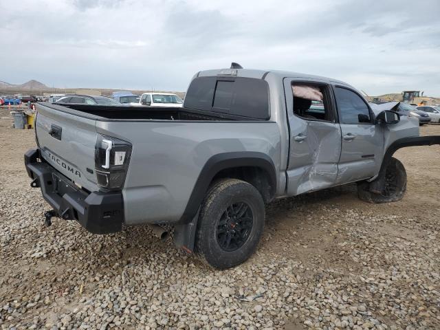 Obraz 3 z 2021 TOYOTA TACOMA DOUBLE CAB 2021 z VIN 5TFCZ5AN8MX268933