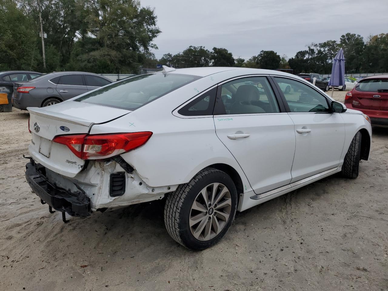 Obraz 3 z 2016 HYUNDAI SONATA SPORT 2016 z VIN 5NPE34AF5GH288876