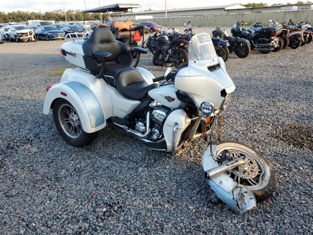 Image 1 of 2022 HARLEY-DAVIDSON FLHTCUTG  2022 with VIN 1HD1MAF11NB854102