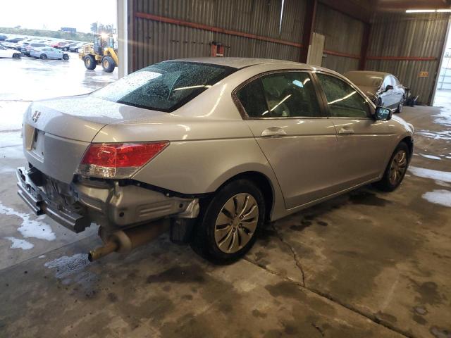 Obraz 3 z 2010 HONDA ACCORD LX 2010 z VIN 1HGCP2F34AA013515