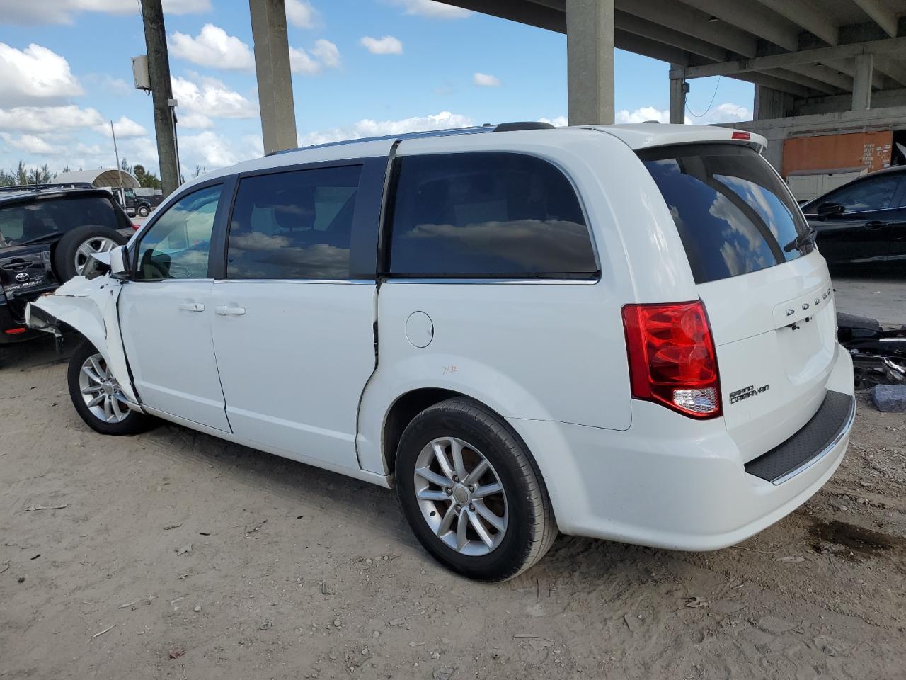 Image 2 of 2020 DODGE GRAND CARAVAN SXT 2020 with VIN 2C4RDGCG8LR259052