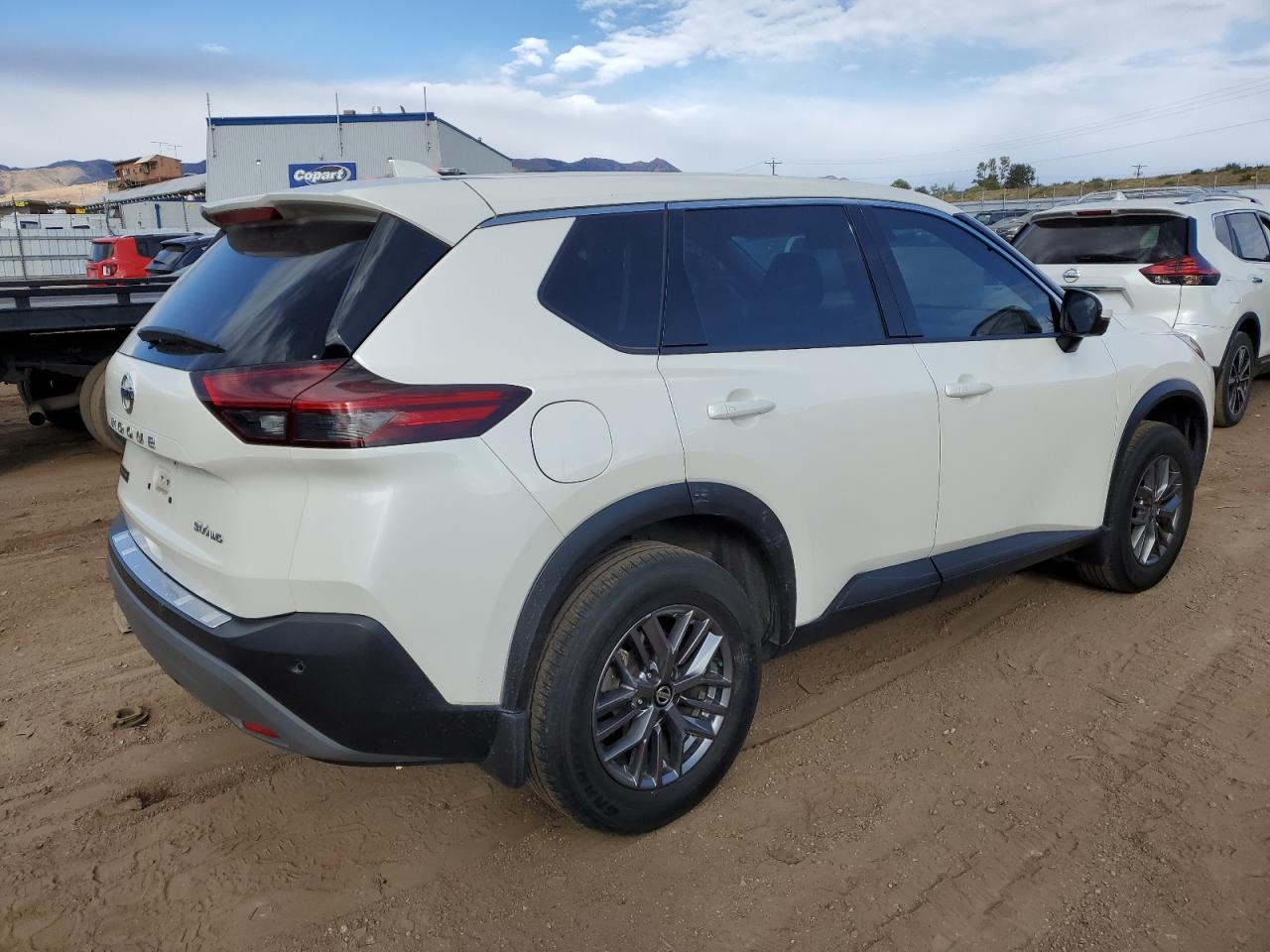 Изображение 3 2021 NISSAN ROGUE SV 2021 с VIN JN8AT3BB5MW225243