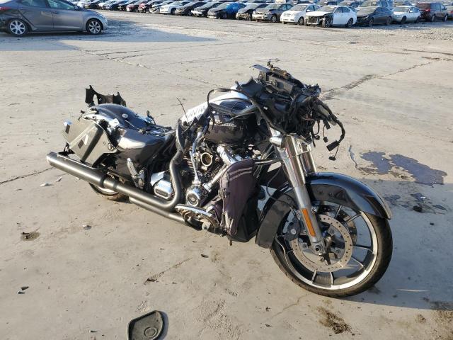 Изображение 1 2020 HARLEY-DAVIDSON FLHX  2020 с VIN 1HD1KBC12LB654746