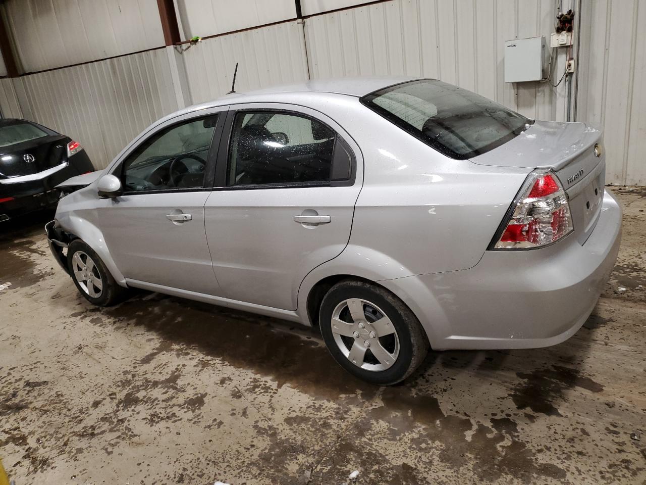 Image 2 of 2010 CHEVROLET AVEO LS 2010 with VIN KL1TD5DE5AB124492
