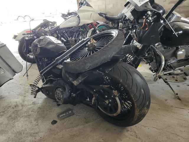 Image 3 of 2019 HARLEY-DAVIDSON FXBB  2019 with VIN 1HD1YJJ12KC021121