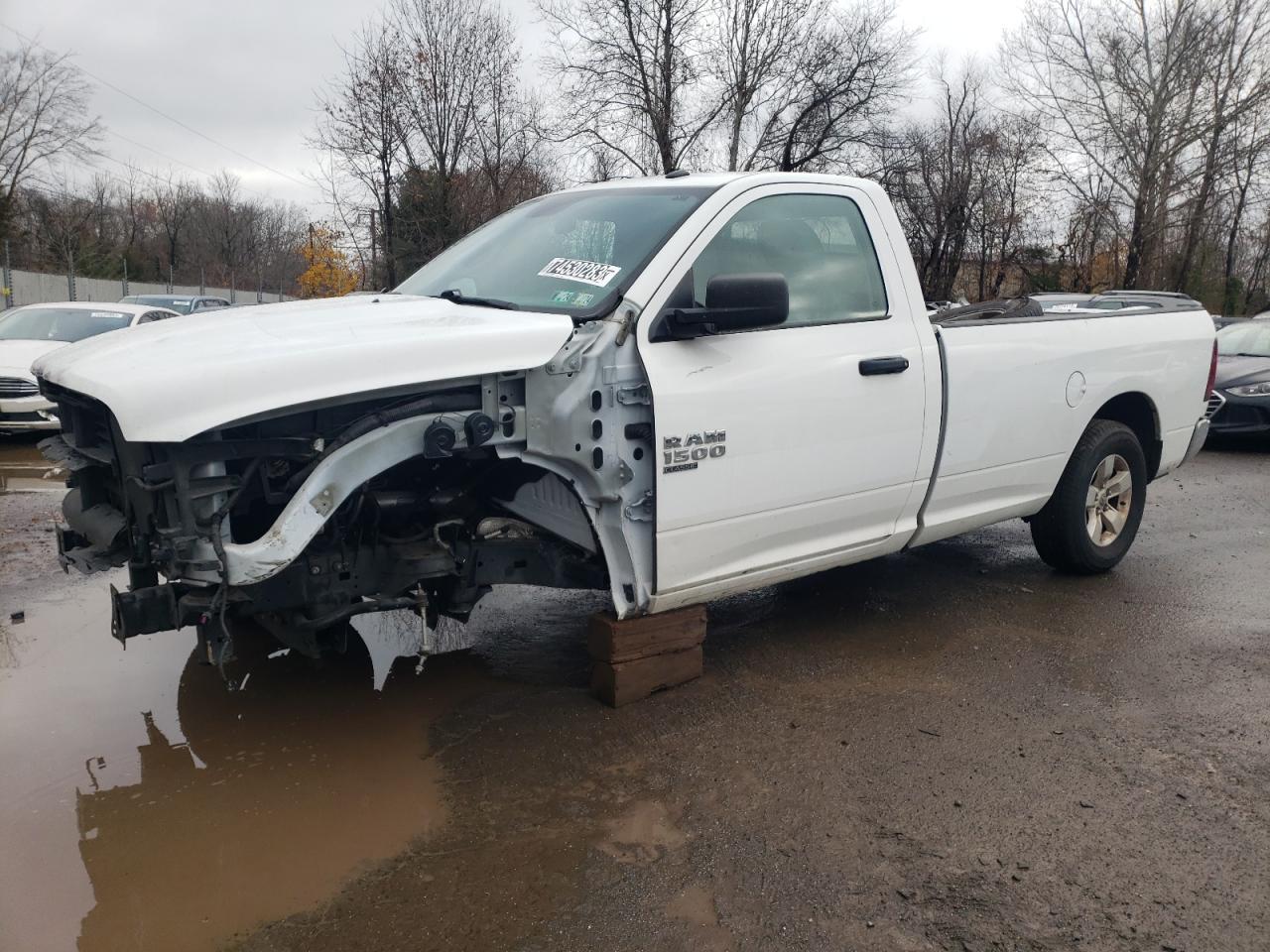 Изображение 1 Ram 1500 с VIN 3C6JR6DT2LG305203