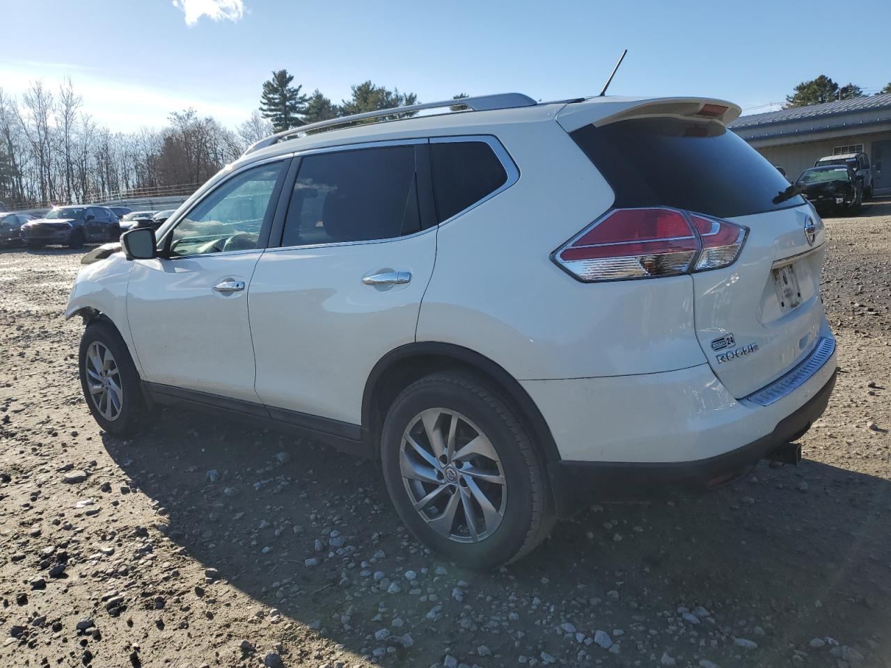 Image 2 of 2015 NISSAN ROGUE S 2015 with VIN 5N1AT2MV7FC773337