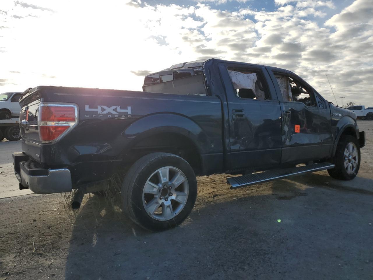 Изображение 3 2013 FORD F150 SUPERCREW 2013 с VIN 1FTFW1EF2DFD38353