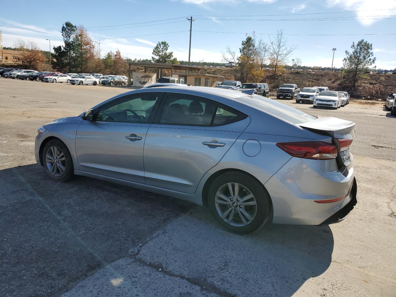 Изображение 2 2017 HYUNDAI ELANTRA SE 2017 с VIN 5NPD84LF8HH192946