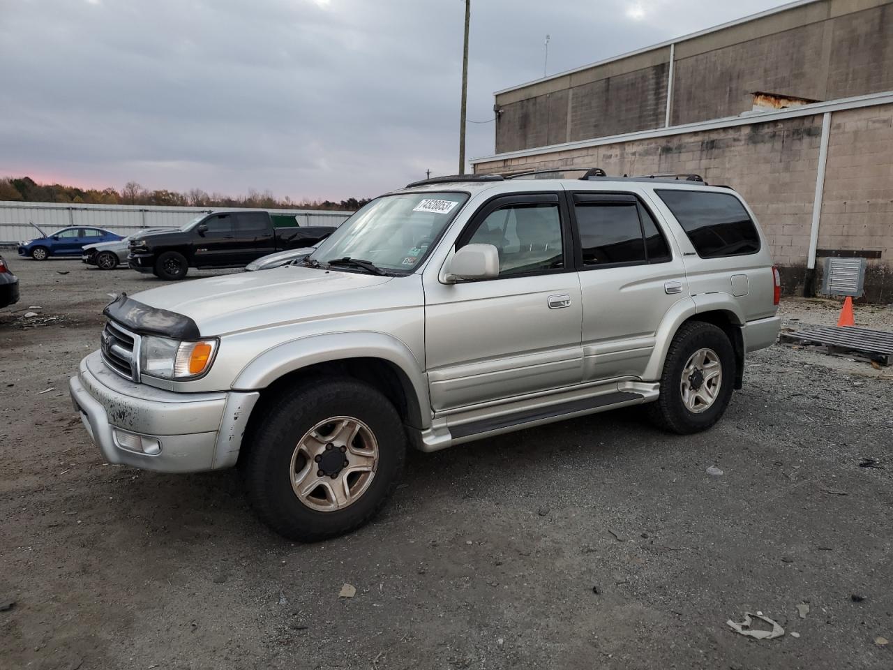 Obraz 1 z 2000 TOYOTA 4RUNNER LIMITED 2000 z VIN JT3HN87R8Y0264686