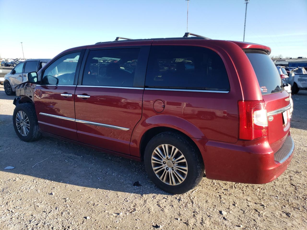 Изображение 2 2013 CHRYSLER TOWN & COUNTRY TOURING L 2013 с VIN 2C4RC1CG4DR537611