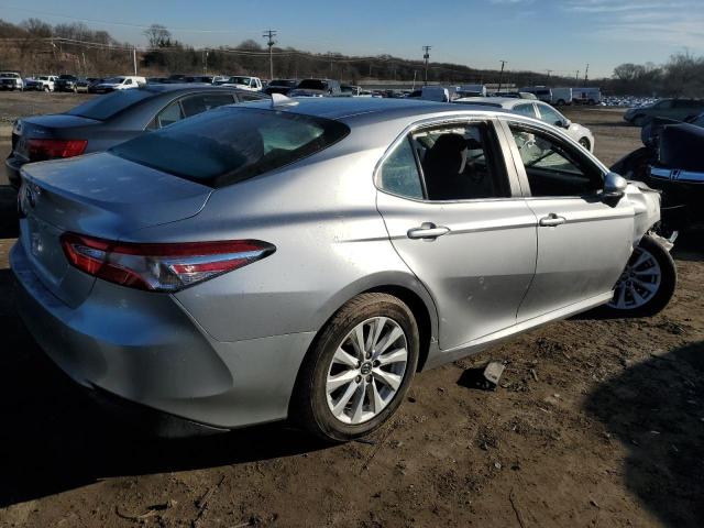 Obraz 3 z 2019 TOYOTA CAMRY L 2019 z VIN 4T1B11HK9KU724679