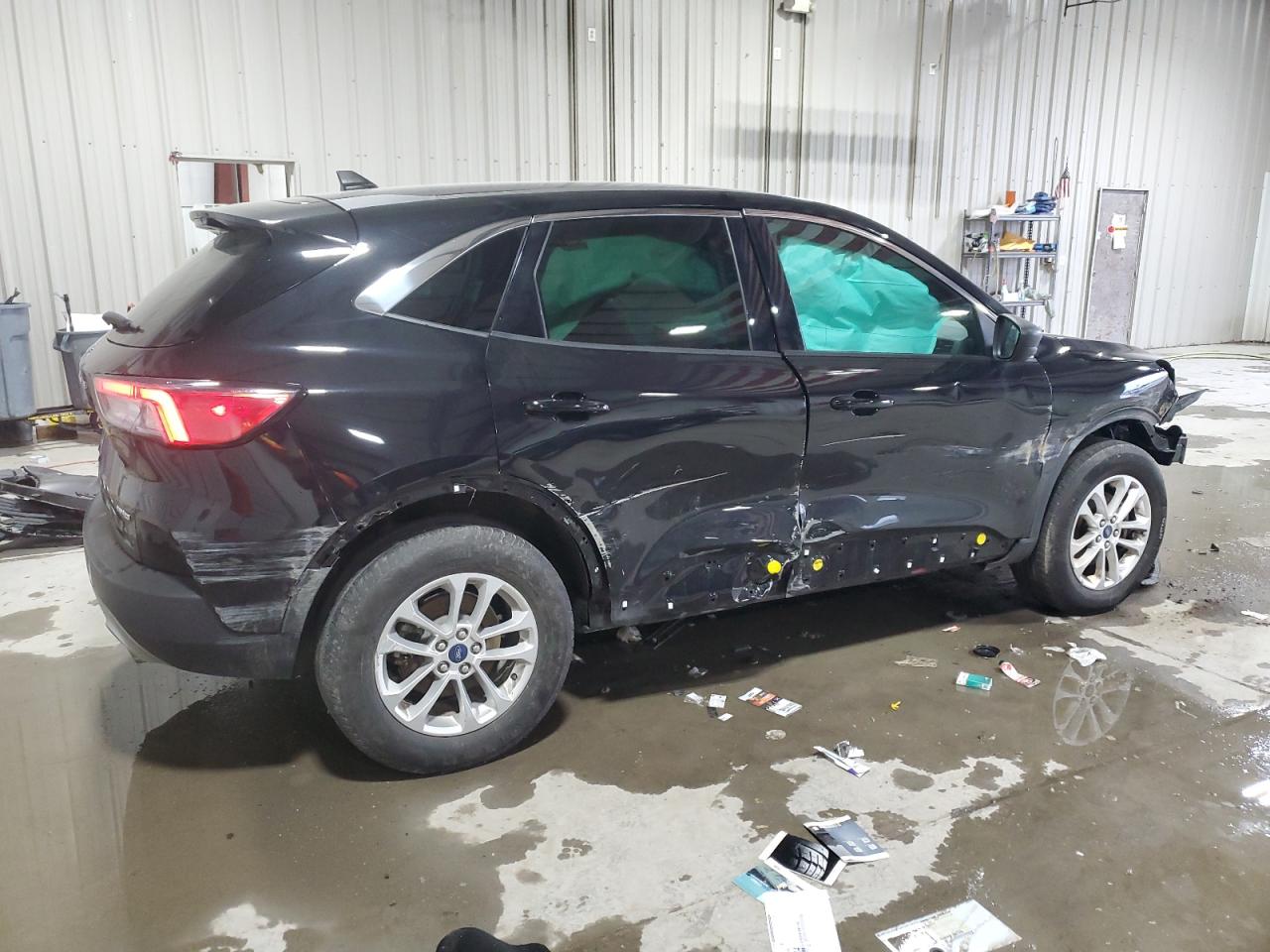 Изображение 3 2022 FORD ESCAPE SE 2022 с VIN 1FMCU9G61NUA82817