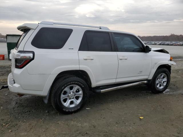 Image 3 of 2017 TOYOTA 4RUNNER SR5/SR5 PREMIUM 2017 with VIN JTEBU5JR4H5419969