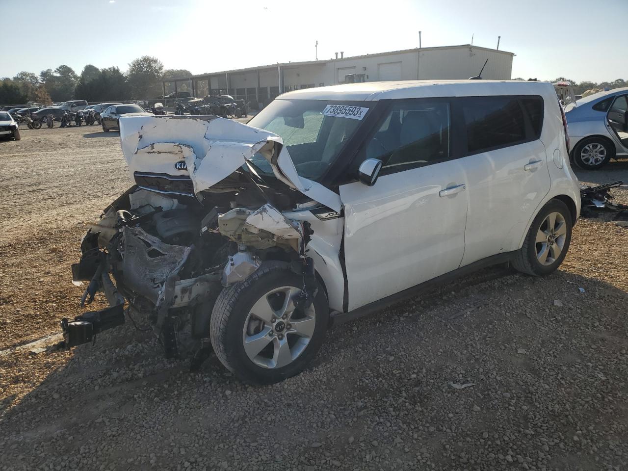 Изображение 1 2018 KIA SOUL  2018 с VIN KNDJN2A29J7589351