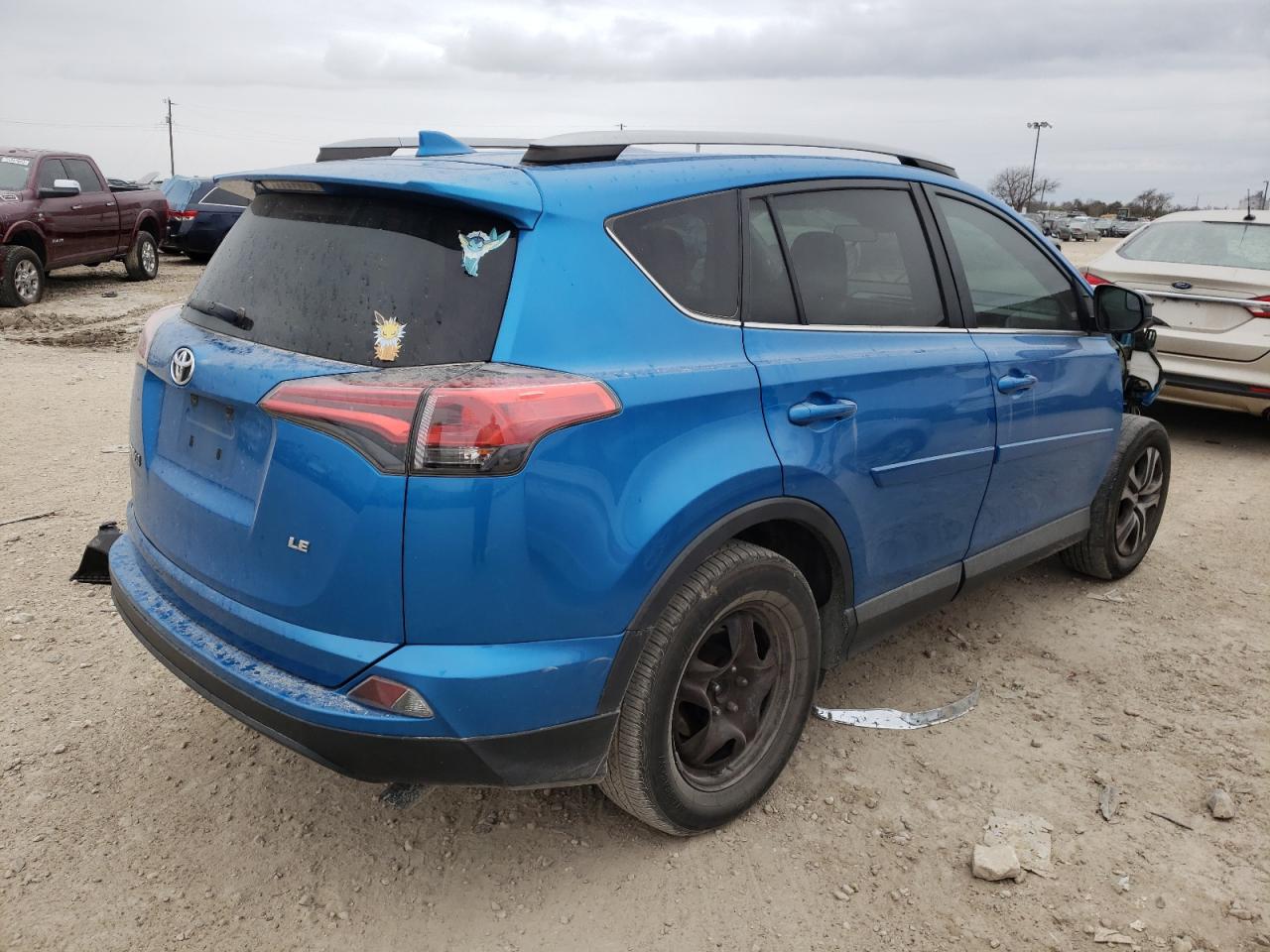 Изображение 3 2018 TOYOTA RAV4 LE 2018 с VIN 2T3ZFREV3JW428429