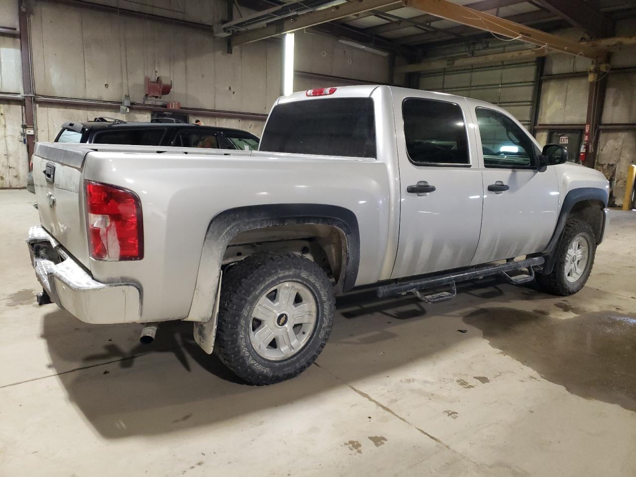 Image 3 of 2011 CHEVROLET SILVERADO K1500 LT 2011 with VIN 3GCPKSE38BG287108