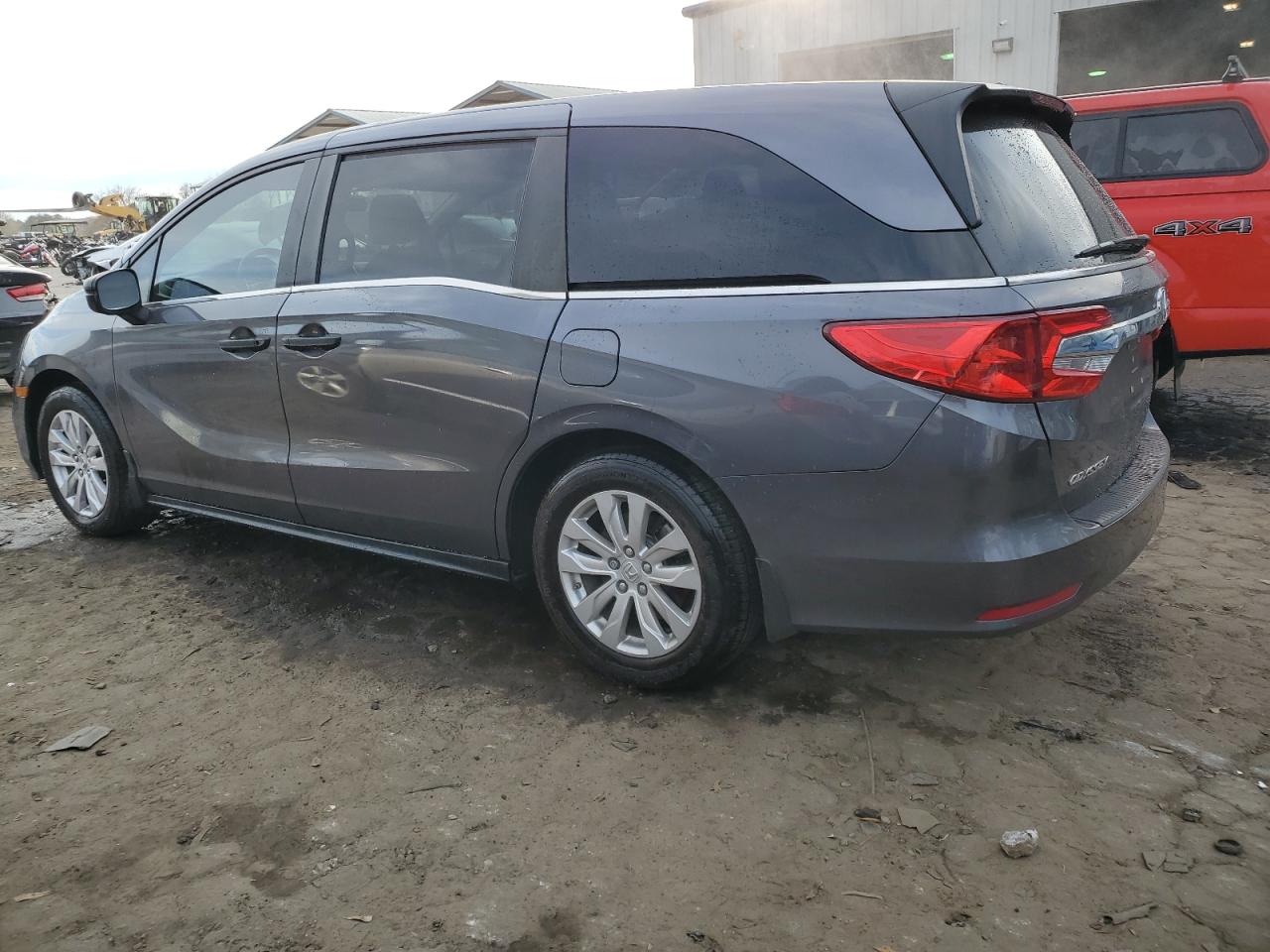 Изображение 2 2020 HONDA ODYSSEY LX 2020 с VIN 5FNRL6H28LB062310
