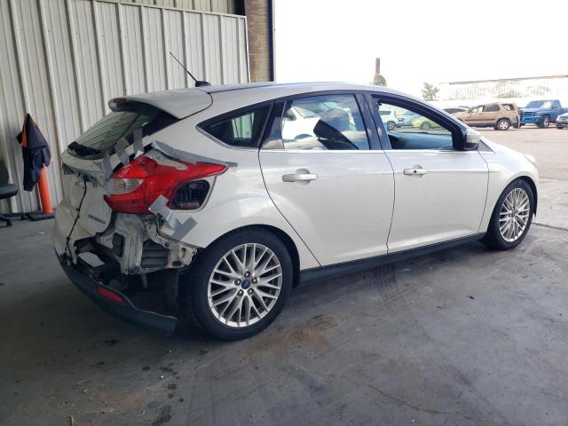 Obraz 3 z 2014 FORD FOCUS TITANIUM 2014 z VIN 1FADP3N26EL255000