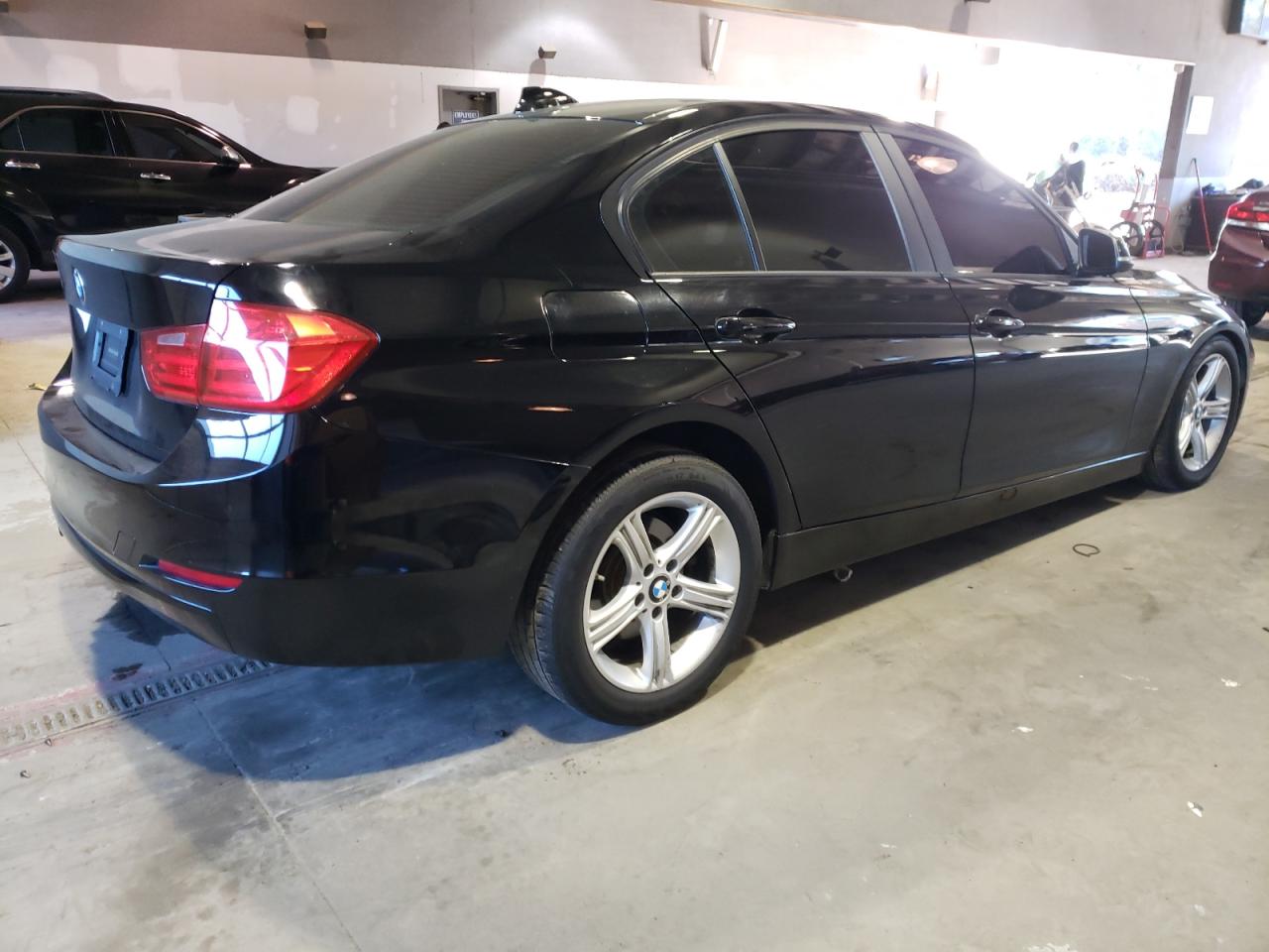 Image 3 of 2013 BMW 328 I SULEV 2013 with VIN WBA3C1G57DNN94006