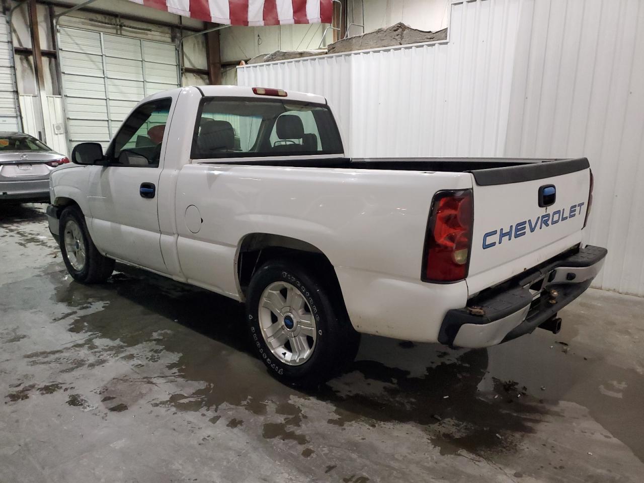 Изображение 2 2006 CHEVROLET SILVERADO C1500 2006 с VIN 1GCEC14X96Z152700