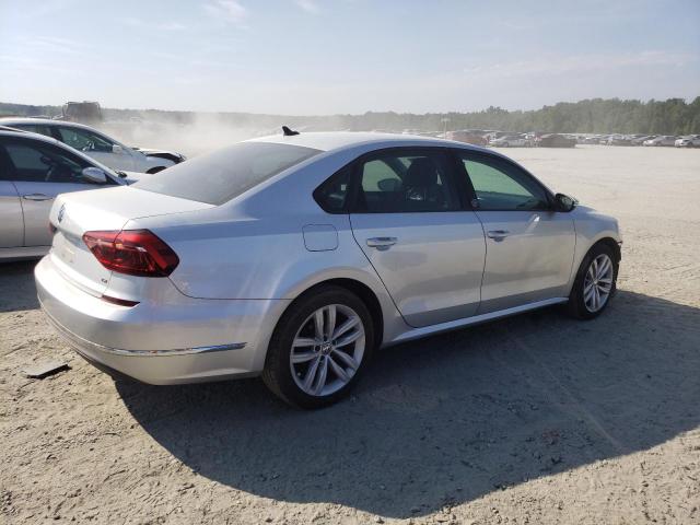Изображение 3 2019 VOLKSWAGEN PASSAT WOLFSBURG 2019 с VIN 1VWLA7A32KC008899