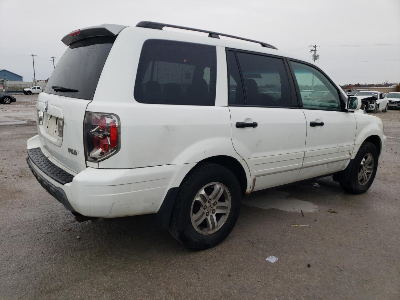 Image 3 of 2003 HONDA PILOT EX 2003 with VIN 2HKYF18453H572008
