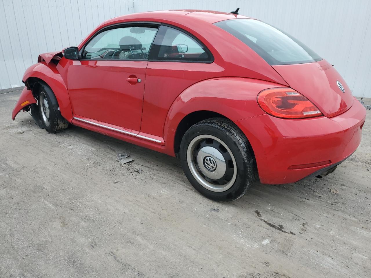 Obraz 2 z 2013 VOLKSWAGEN BEETLE  2013 z VIN 3VWJX7AT5DM602295
