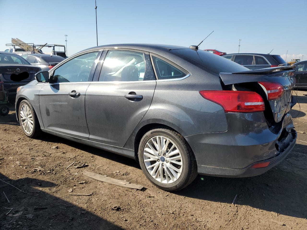 Изображение 2 2018 FORD FOCUS TITANIUM 2018 с VIN 1FADP3J26JL203849