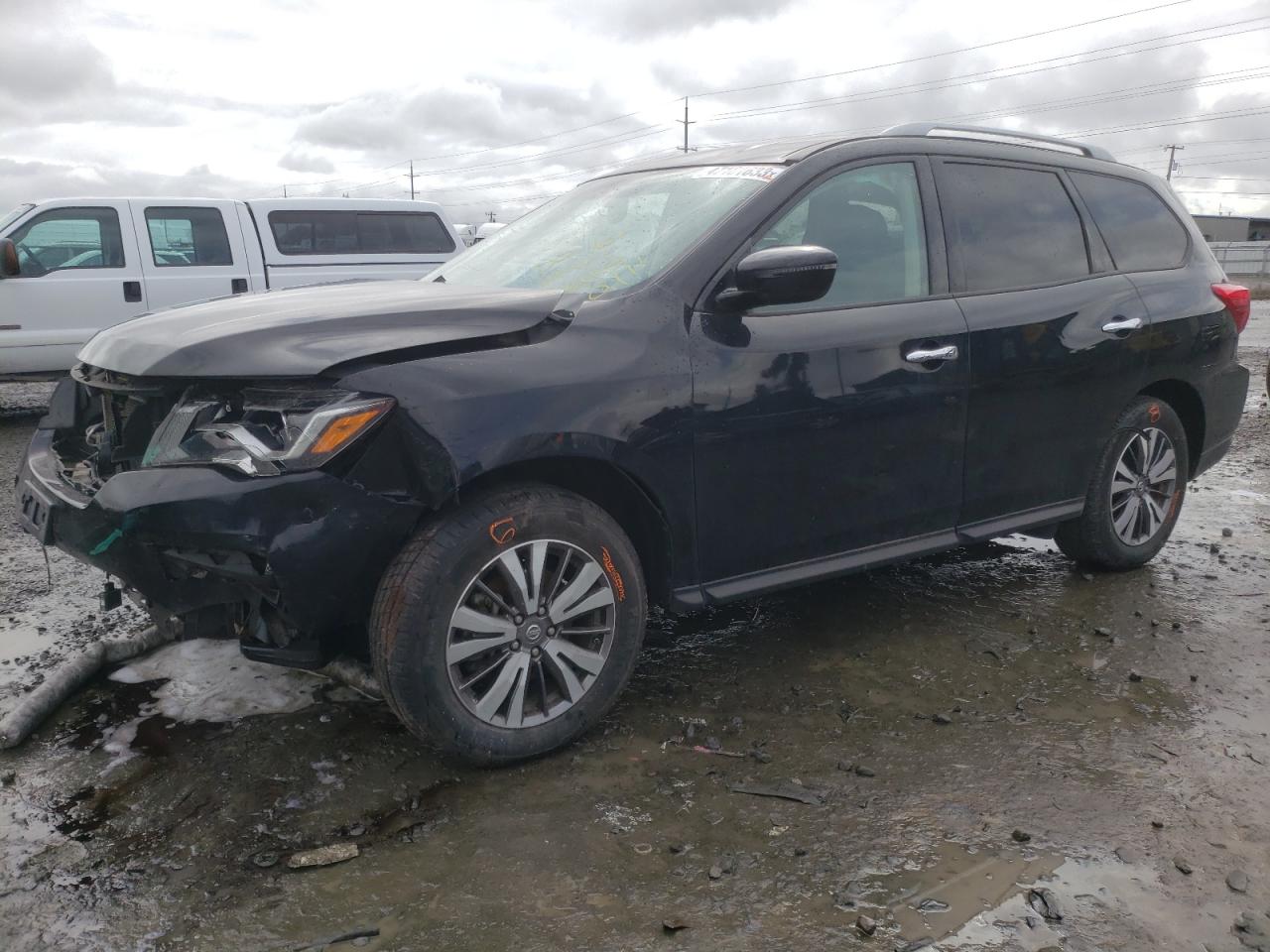 Image 1 of Nissan Pathfinder S 2019 with VIN 5N1DR2MM0KC576829
