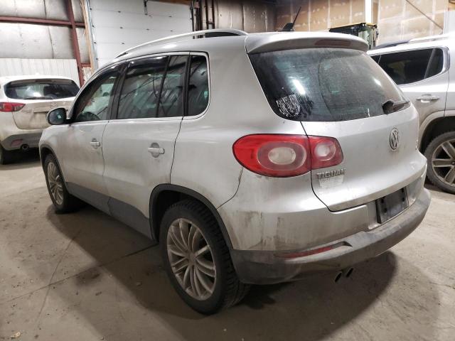 Image 2 of 2010 VOLKSWAGEN TIGUAN SE 2010 with VIN WVGBV7AX2AW522802