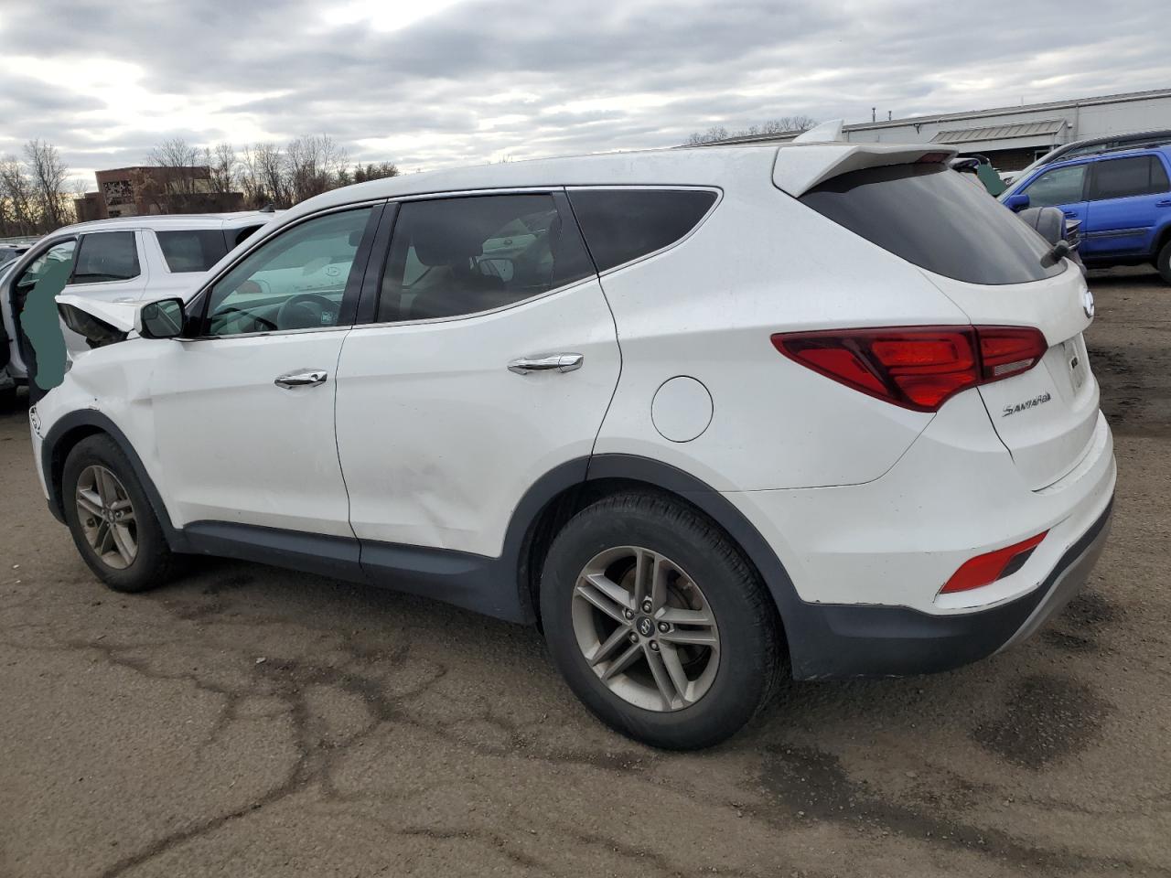 Изображение 2 2017 HYUNDAI SANTA FE SPORT  2017 с VIN 5XYZTDLB6HG437803