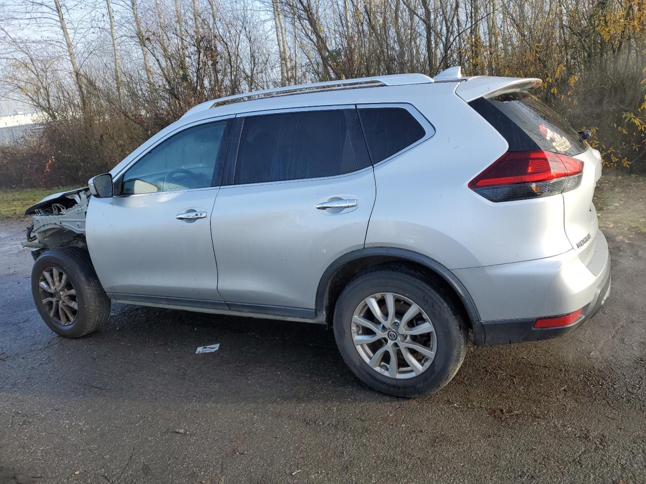 Image 2 of 2018 NISSAN ROGUE S 2018 with VIN KNMAT2MV4JP585204