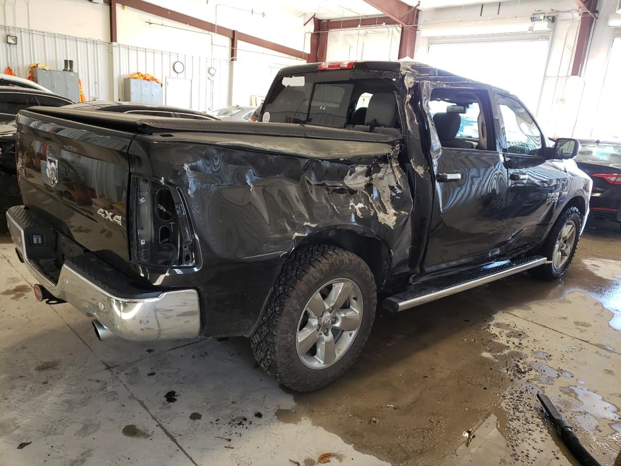 Image 3 of 2017 RAM 1500 SLT 2017 with VIN 3C6RR7LT4HG774889