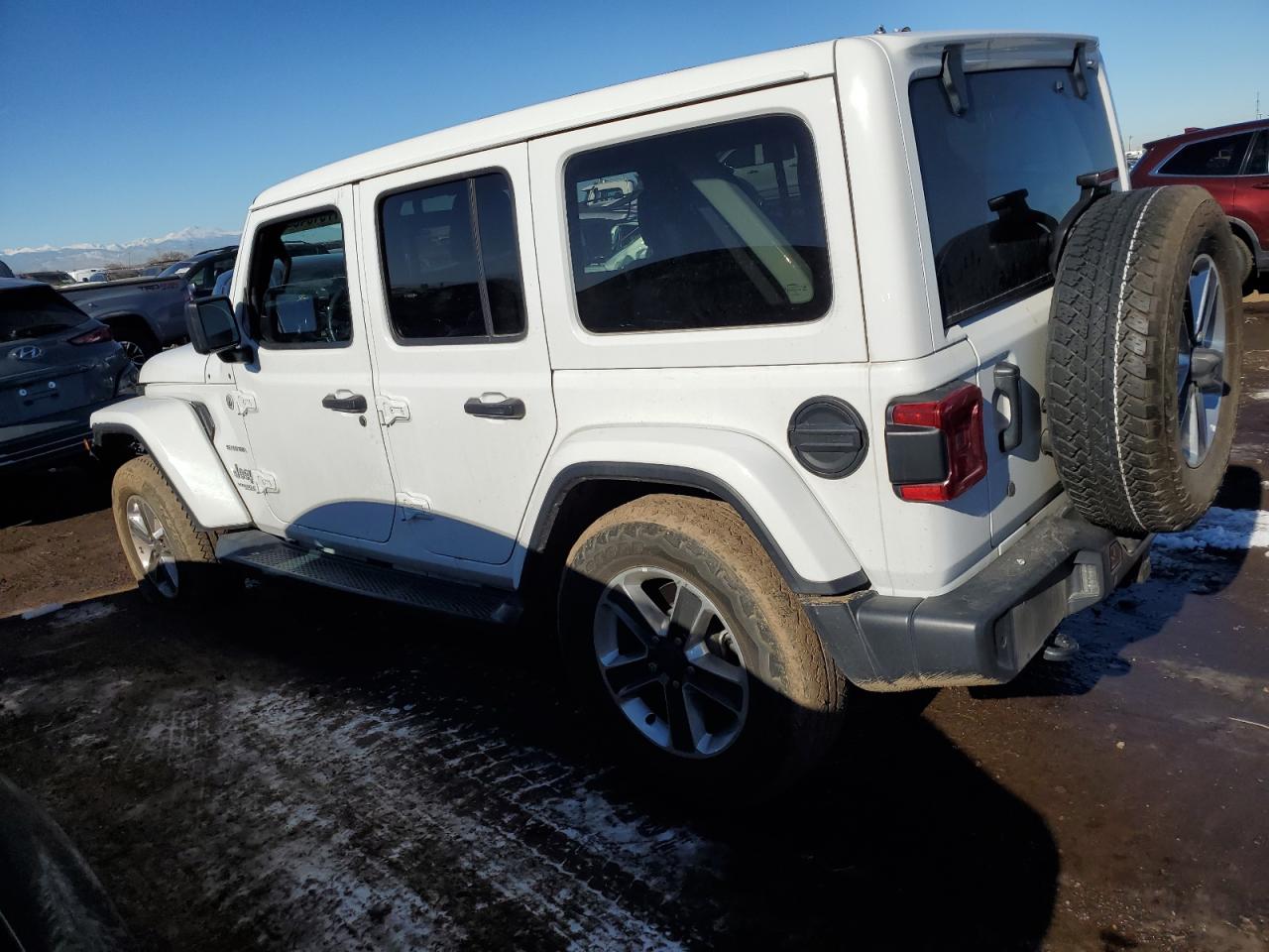 Image 2 of 2020 JEEP WRANGLER UNLIMITED SAHARA 2020 with VIN 1C4HJXEN5LW216697