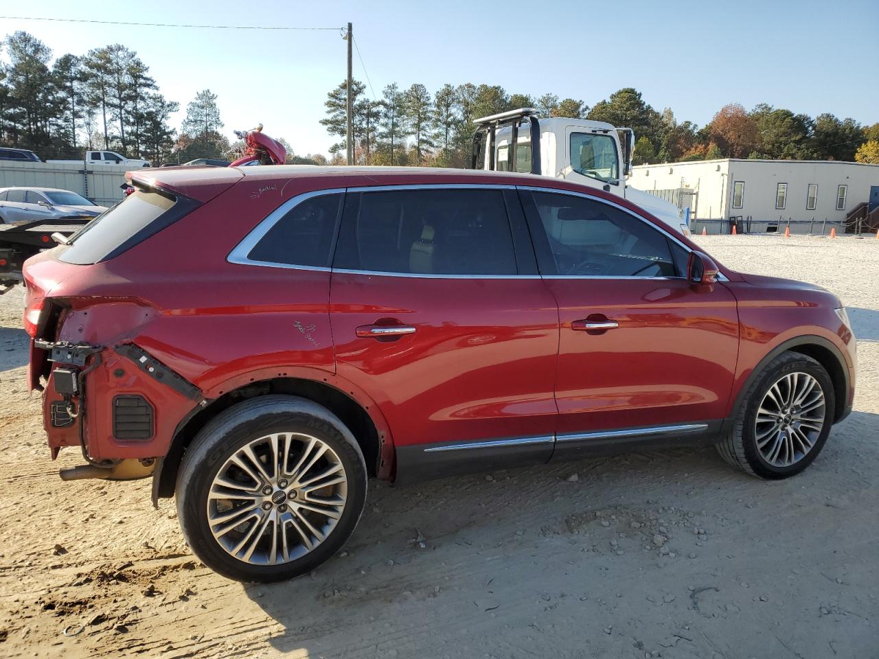 Изображение 3 2016 LINCOLN MKX RESERVE 2016 с VIN 2LMTJ8LR7GBL86489