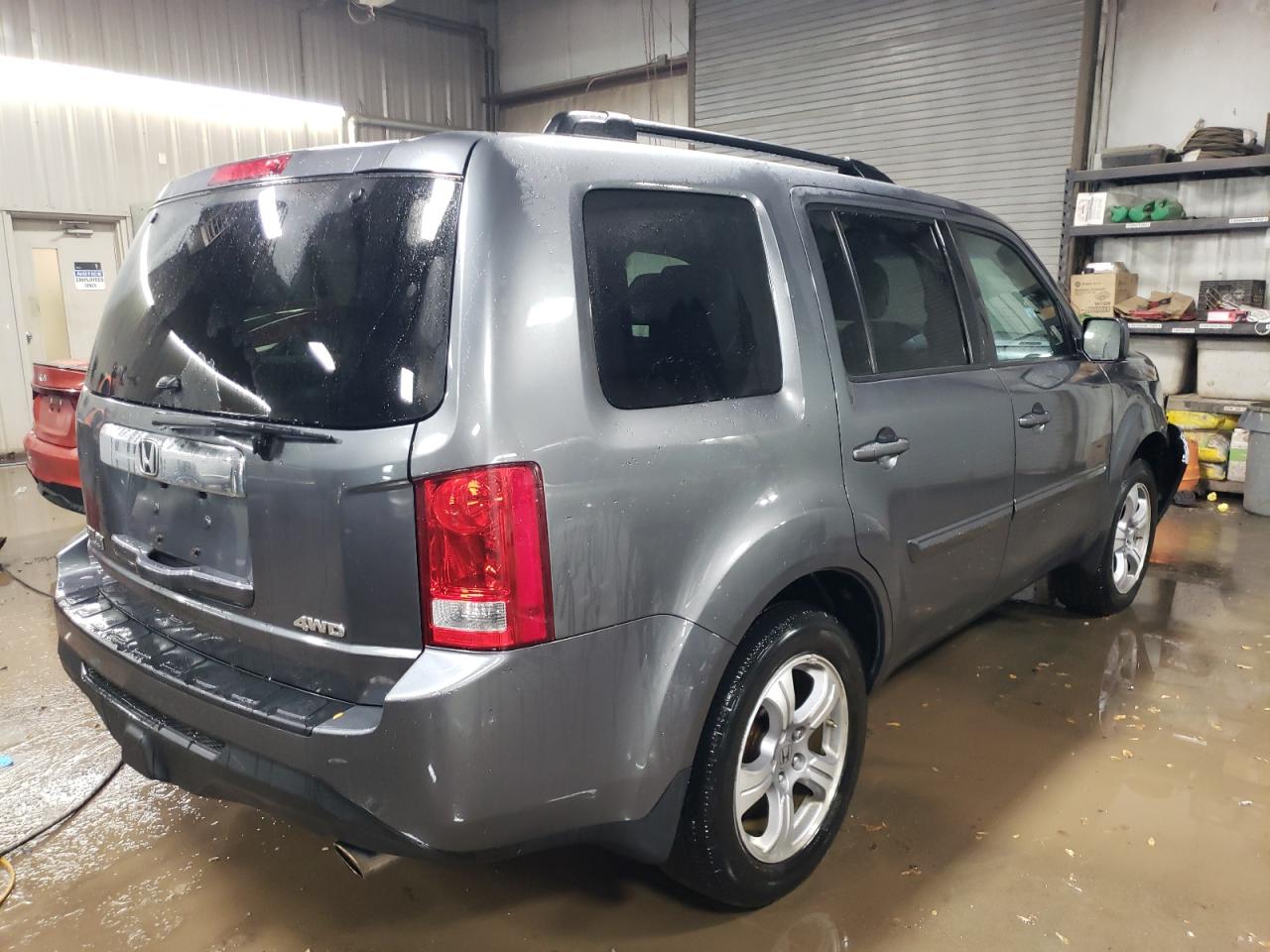 Изображение 3 2013 HONDA PILOT EXL 2013 с VIN 5FNYF4H50DB017106