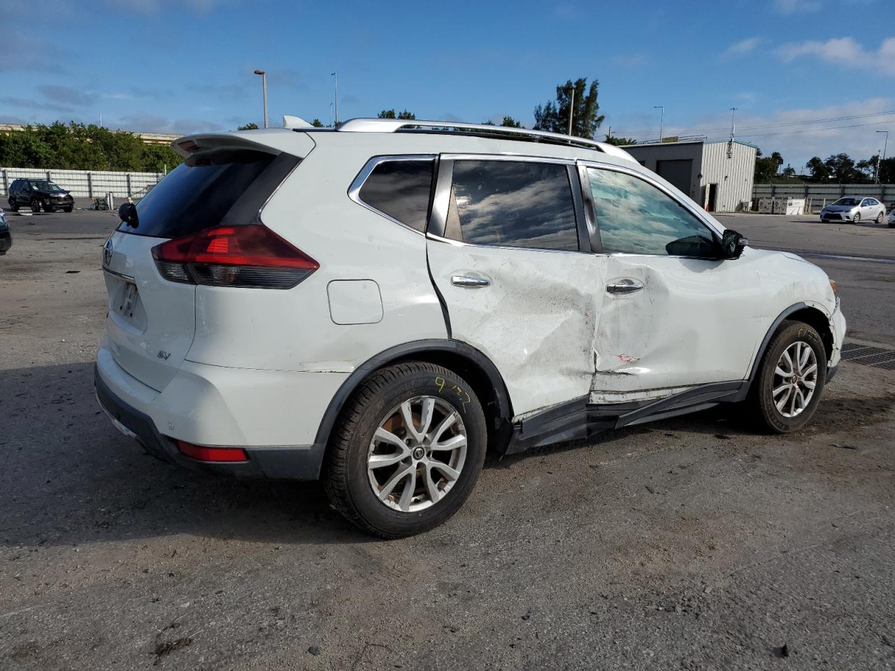 Image 3 of 2020 NISSAN ROGUE S 2020 with VIN KNMAT2MT3LP503738