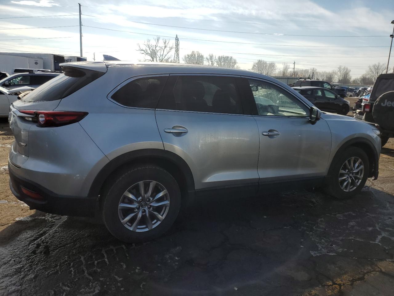 Image 3 of 2018 MAZDA CX-9 TOURING 2018 with VIN JM3TCACY6J0219209
