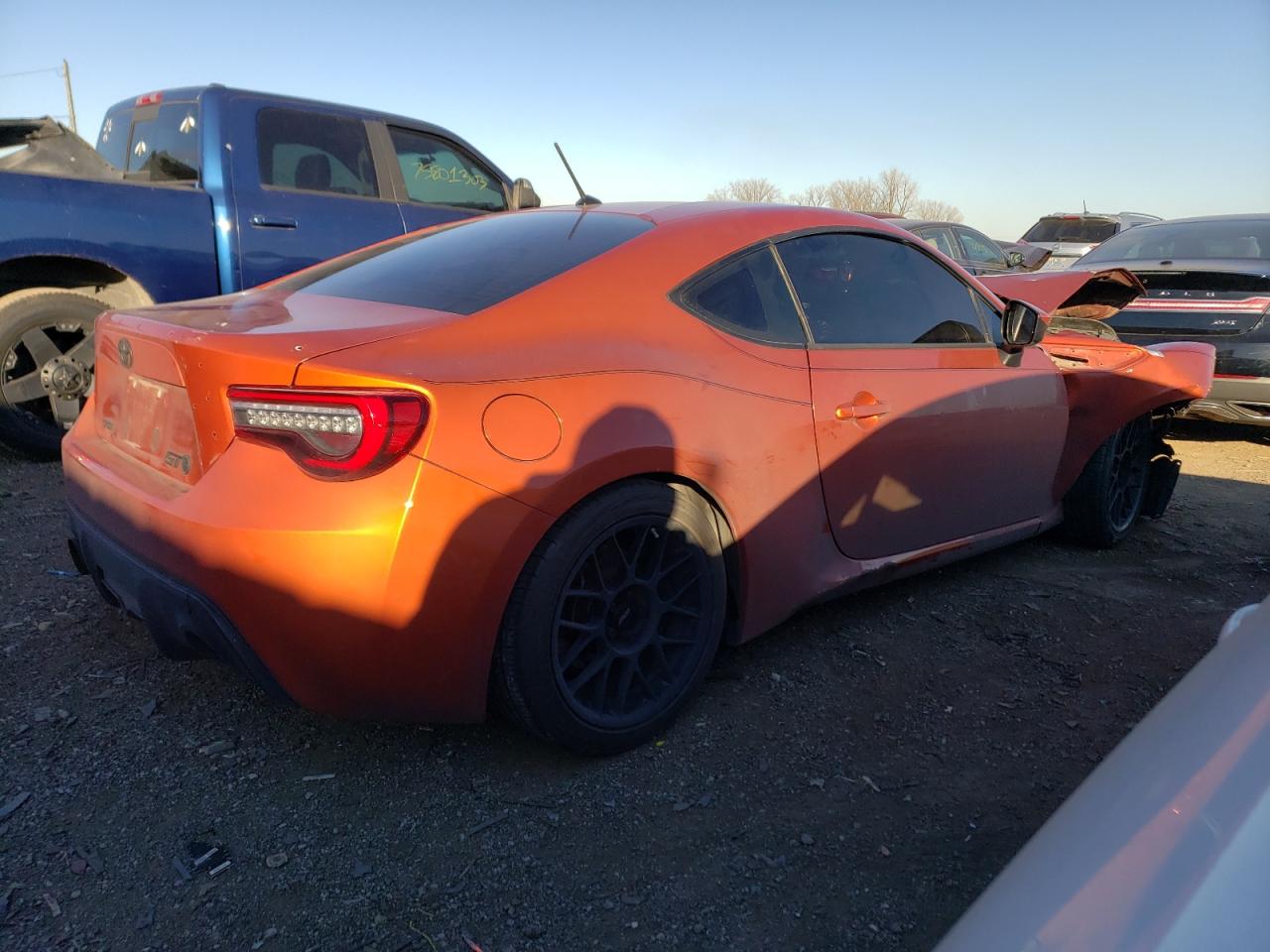 Image 3 of 2014 TOYOTA SCION FR-S  2014 with VIN JF1ZNAA10E9704634