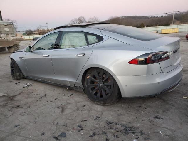 Obraz 2 z 2015 TESLA MODEL S 85D 2015 z VIN 5YJSA1H25FFP78385