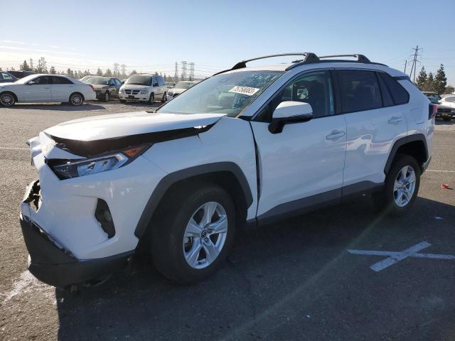 Изображение 2021 TOYOTA RAV4 XLE 2021