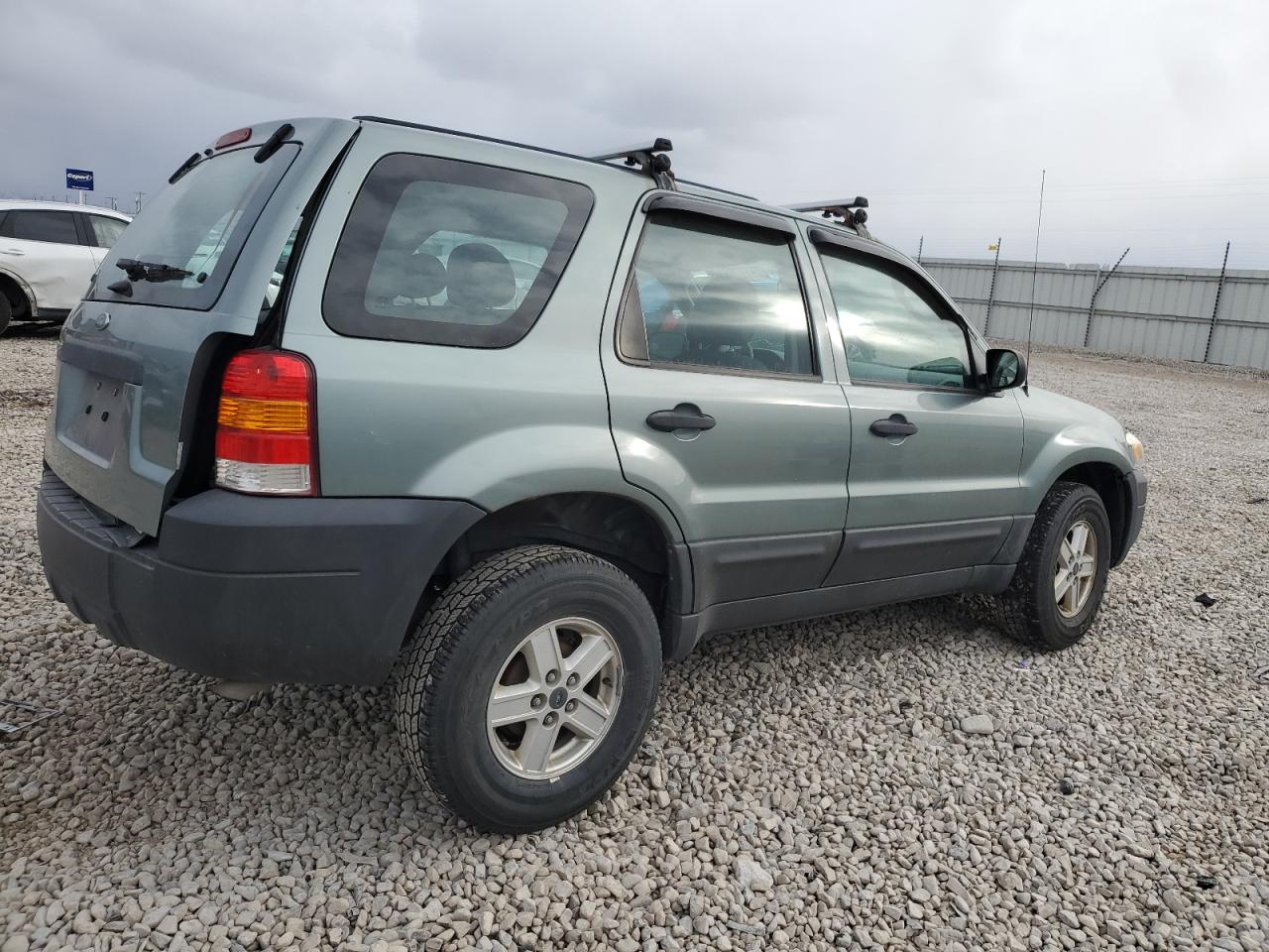 Изображение 3 2007 FORD ESCAPE XLS 2007 с VIN 1FMYU02Z47KA43074