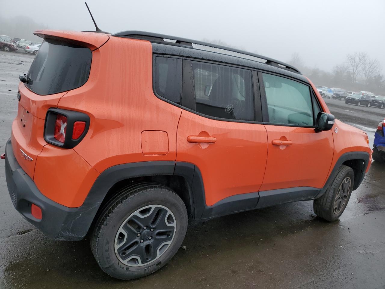 Image 3 of 2016 JEEP RENEGADE TRAILHAWK 2016 with VIN ZACCJBCT0GPC97819