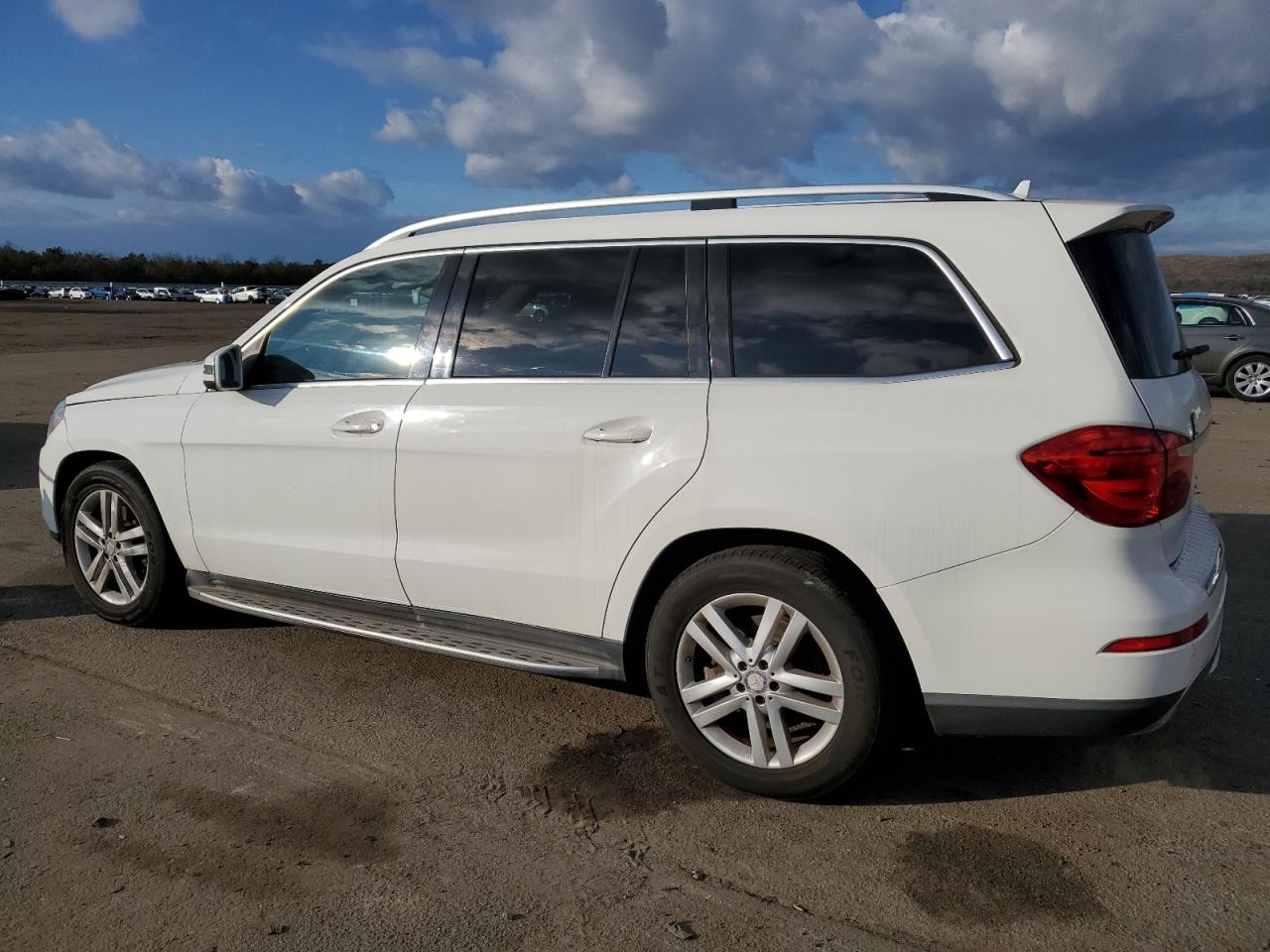 Obraz 2 z 2014 MERCEDES-BENZ GL 450 4MATIC 2014 z VIN 4JGDF7CE0EA372015