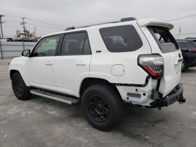 Obraz 2 z 2022 TOYOTA 4RUNNER SR5 2022 z VIN JTEFU5JR7N5275928