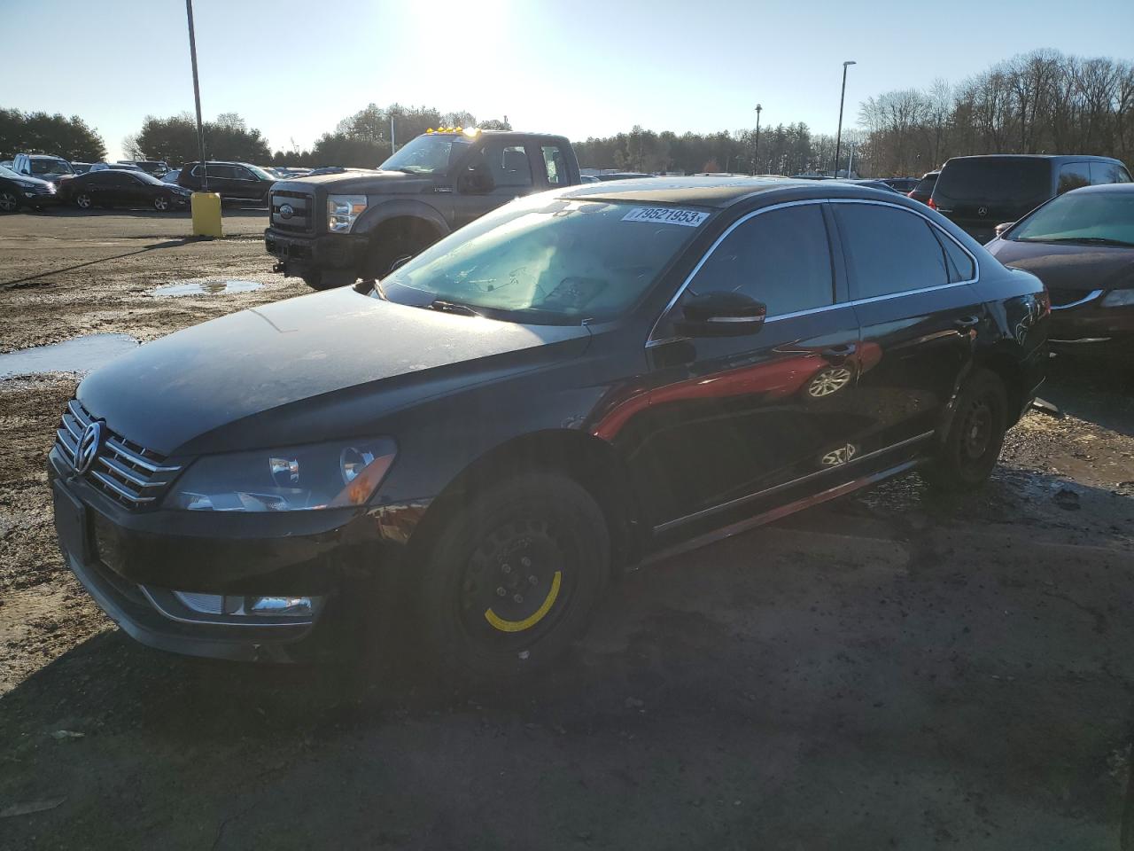 Image 1 of 2013 VOLKSWAGEN PASSAT SE 2013 with VIN 1VWBN7A35DC039907